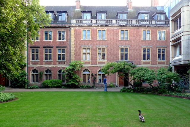 images/places/st_peters_hall/st_peters_college_oxford.jpg